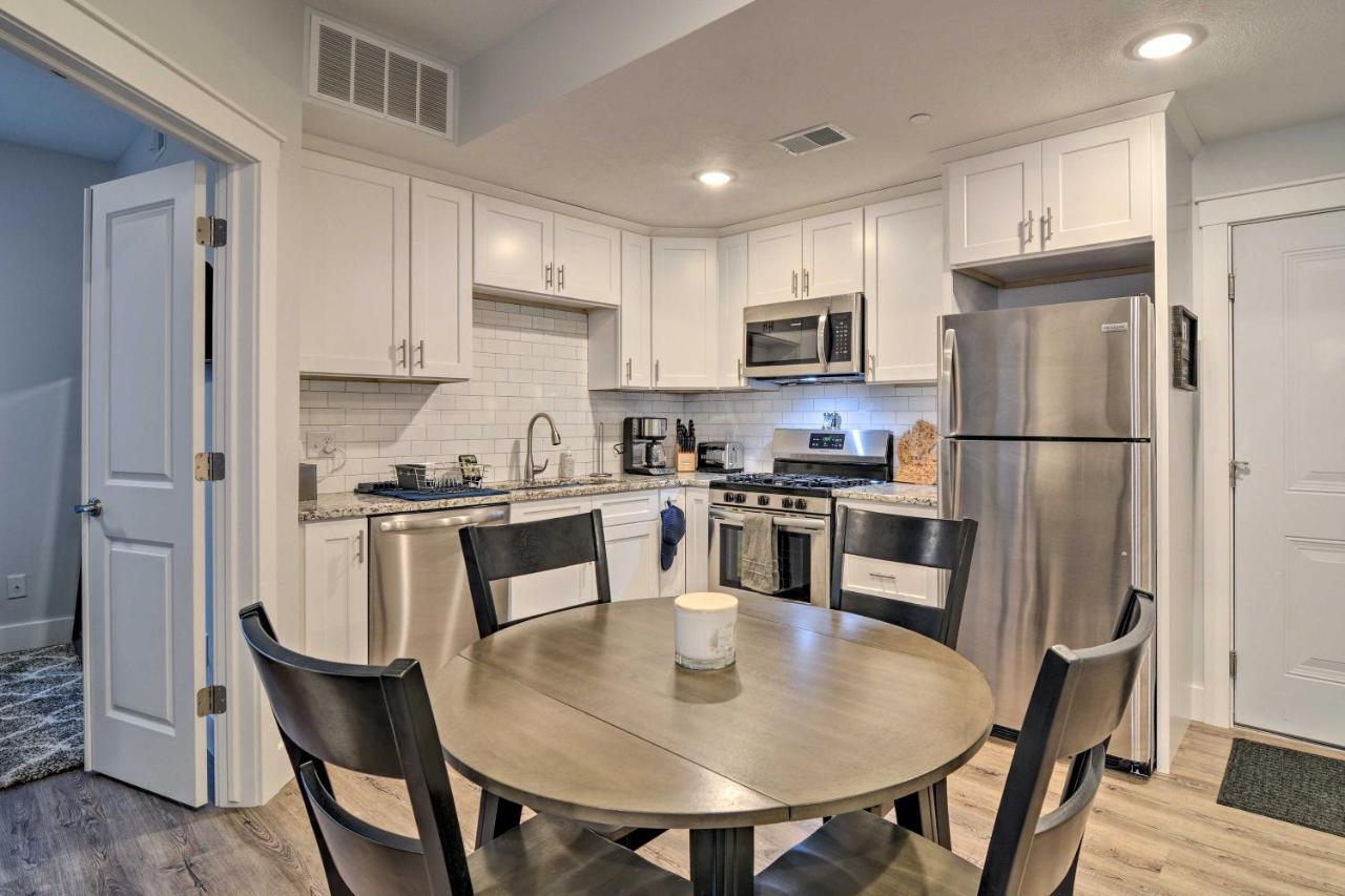 Modern Traverse City Condo About 1 Mi To Bay! Buitenkant foto